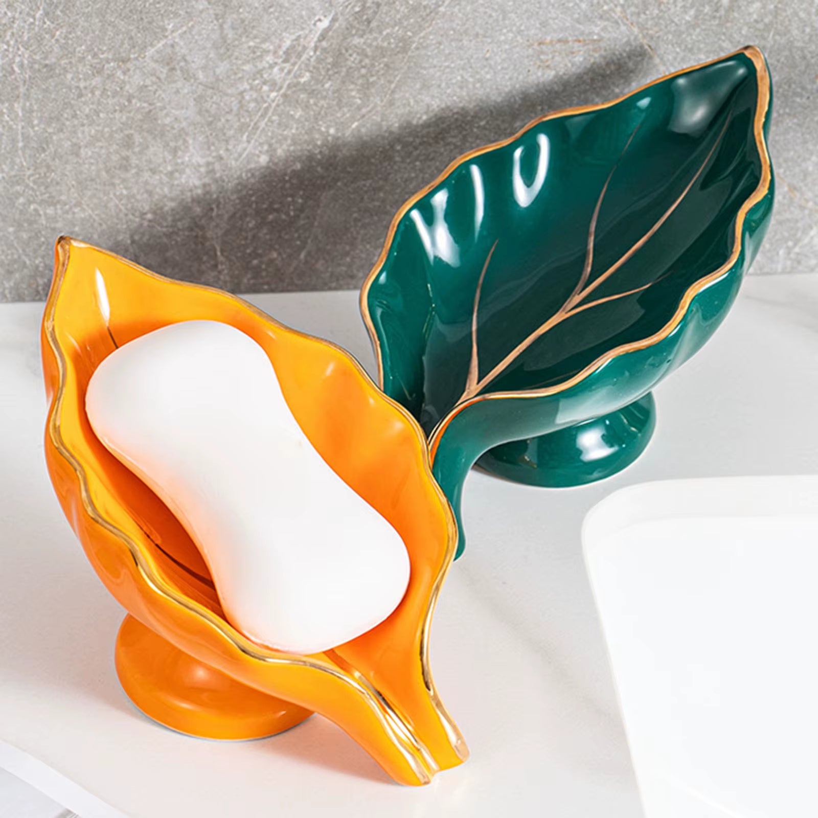 Ceramics Bathroom Soap Dishes Self Draining Container Storage Case Box Soap Holder for Bathtub Toilet Shower Countertop Decor